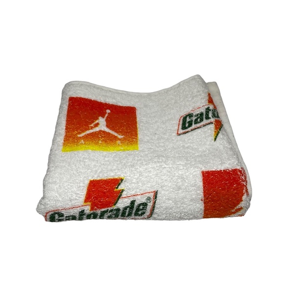 Air Jordan 1 OG Retro Hi Gatorade - Picture 13 of 15